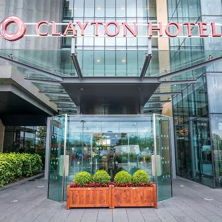 Clayton Dublin Airport Hotell 4*