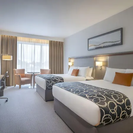 Hotel Clayton Dublin Airport 4*
