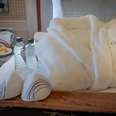 Clayton Dublin Airport Otel