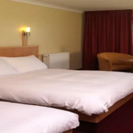 Clayton Dublin Airport 4*