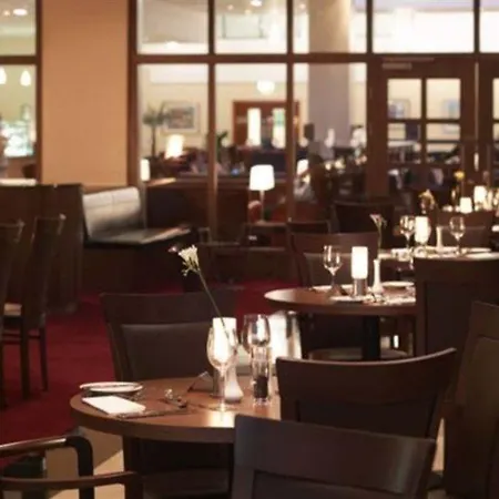 Clayton Dublin Airport Hotell 4*