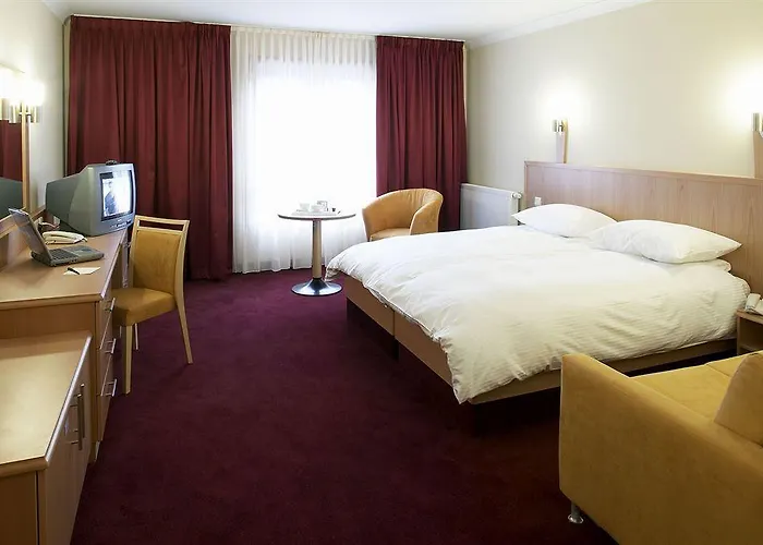 Отель Clayton Dublin Airport